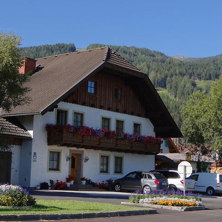 Haus Edelweiss Apartment Sankt Margarethen im Lungau Exterior photo